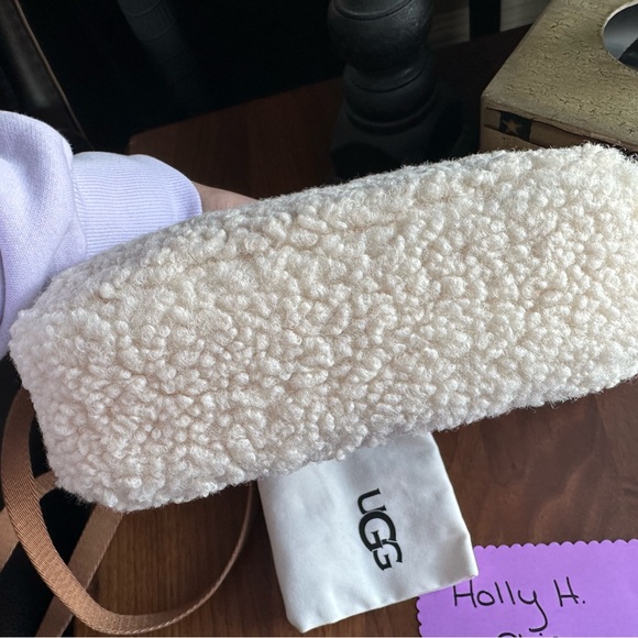 New - UGG Janey II Sherpa Cream Crossbody Bag! - Picture 11 of 13